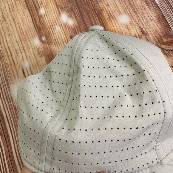 Tesla Aero Snapback Hat Light Gray - Picture 12 of 15